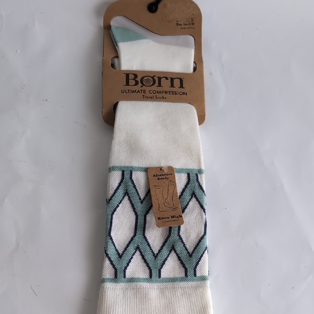 Born Ultimate Compression Travel Socks Knee Highs Ladies 4-10